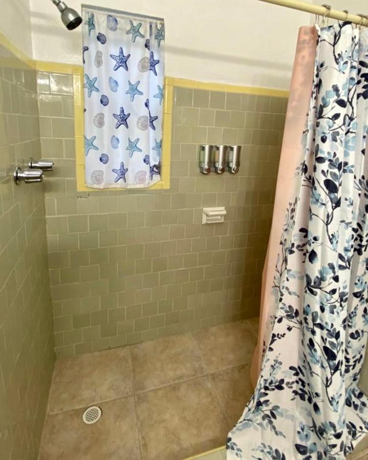 Hallandale Beach Motel With Free Parking And Full Kitchen ! No Extra Fees! Accepting Cash! Экстерьер фото